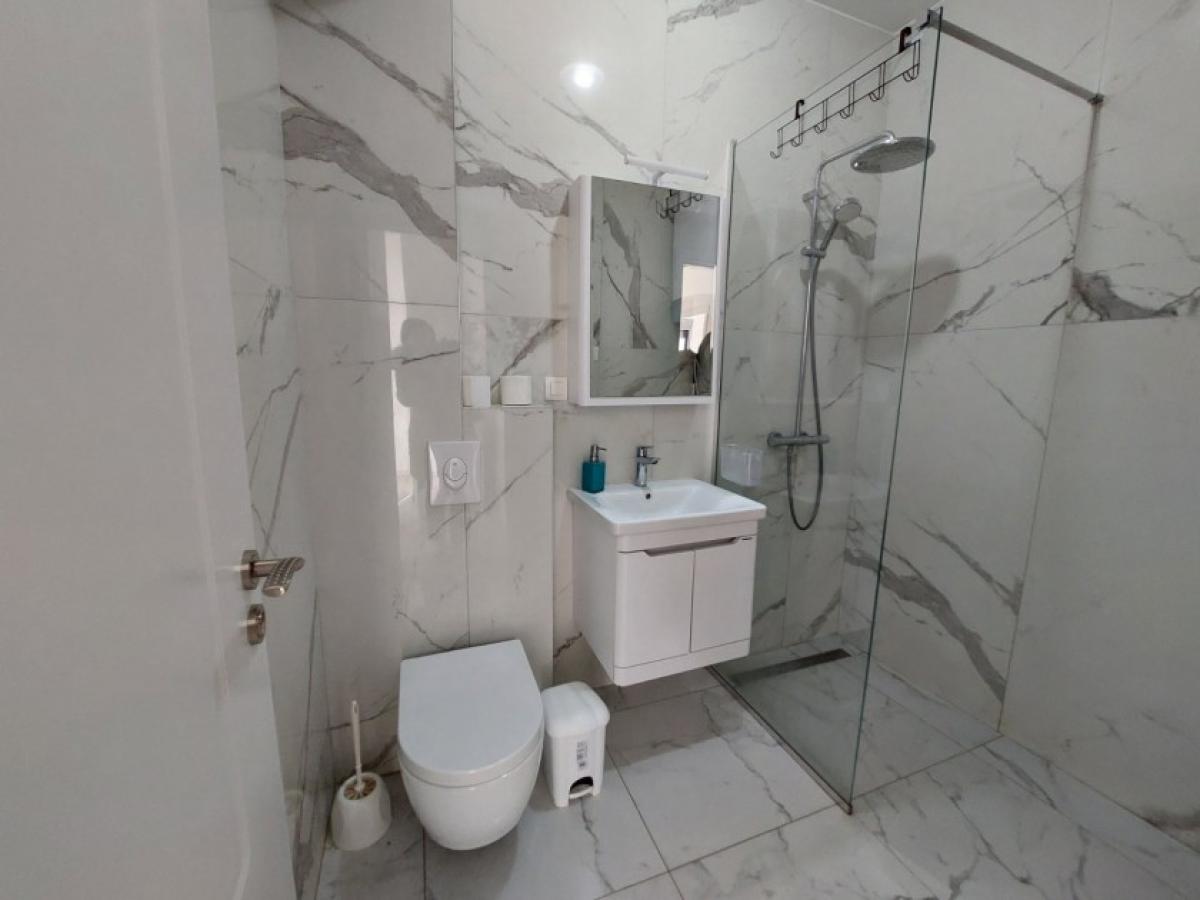 Gallery image 8