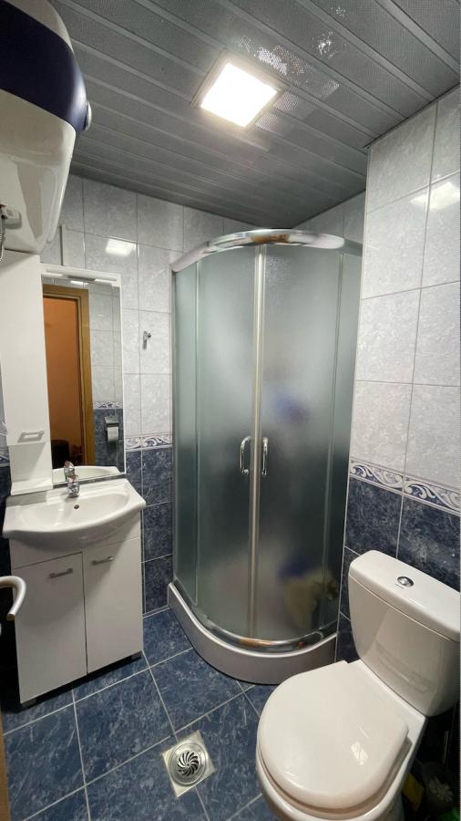 Gallery image 15