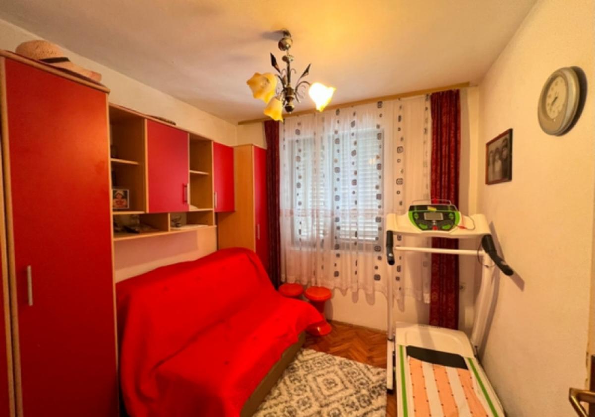 Gallery image 7