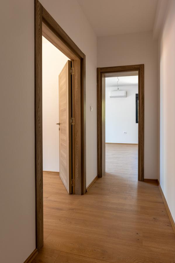 Gallery image 10