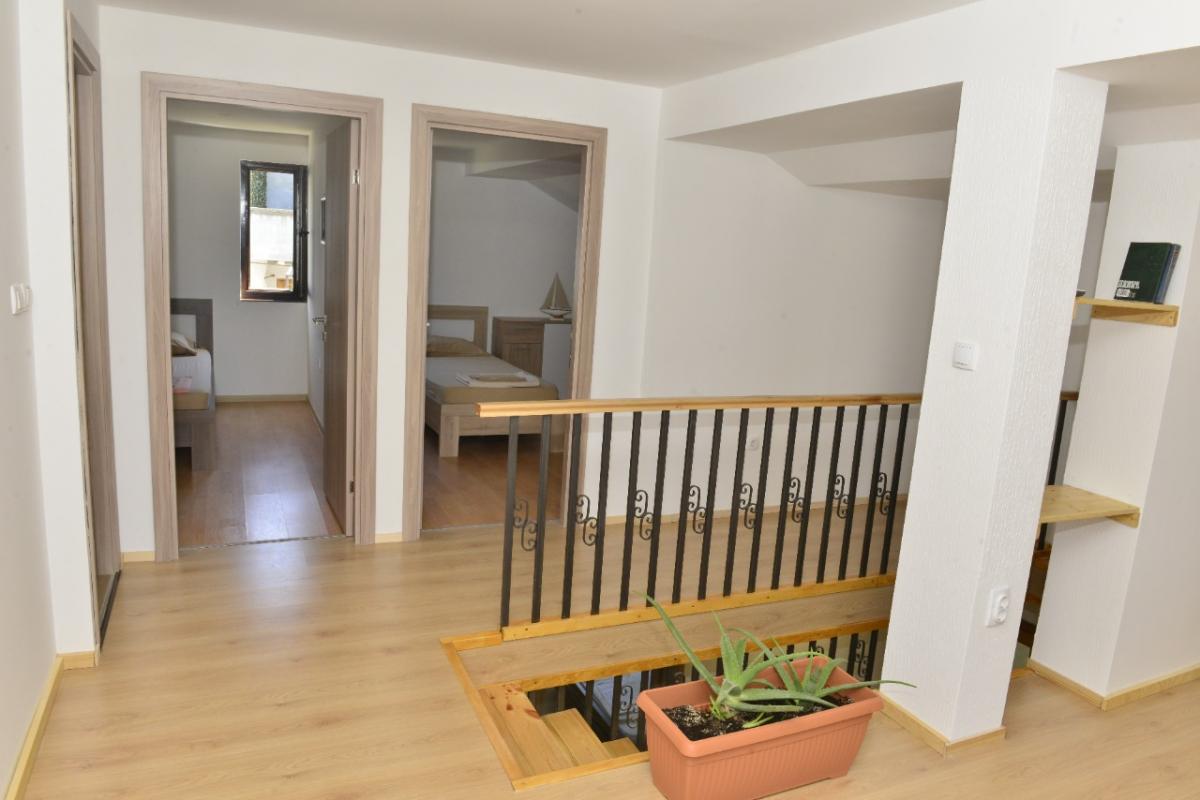 Gallery image 8