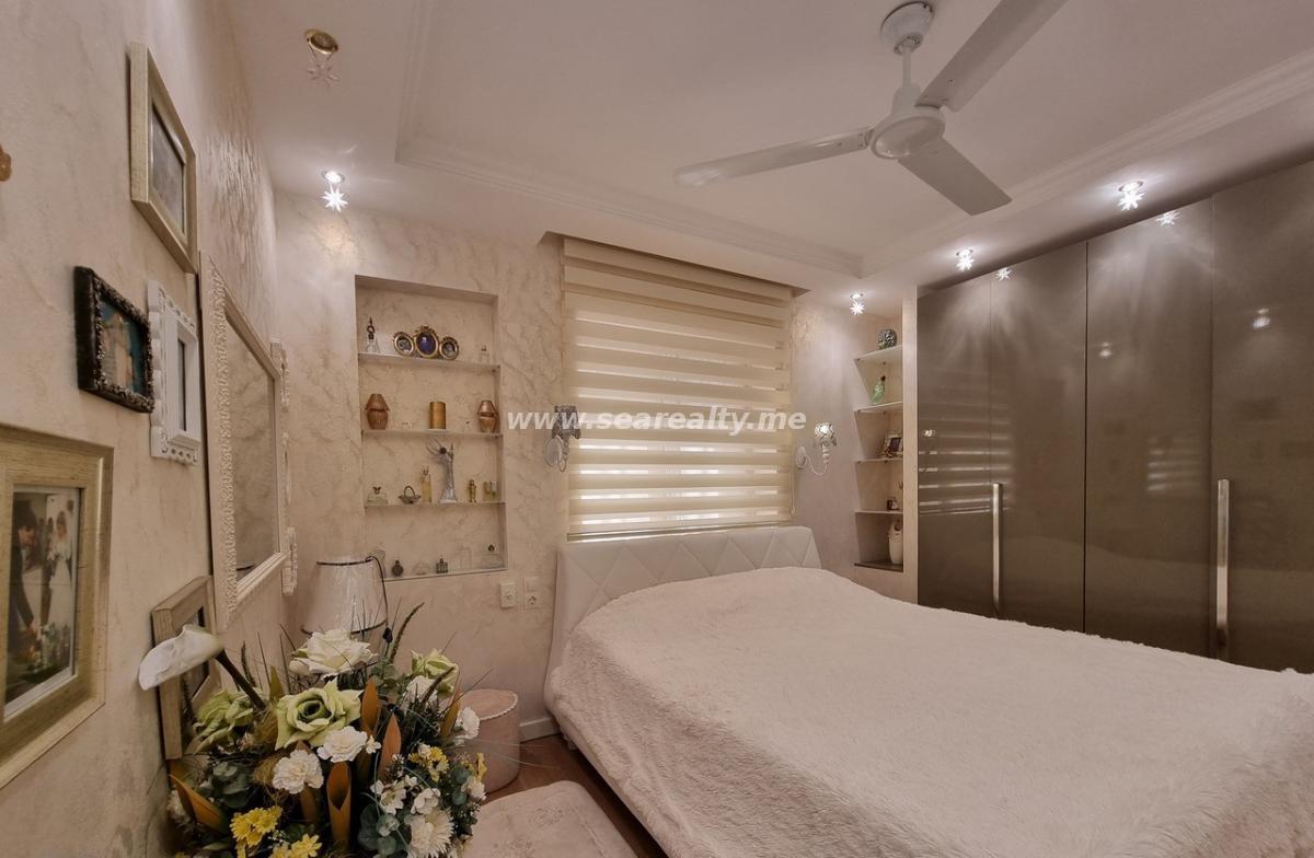 Gallery image 7