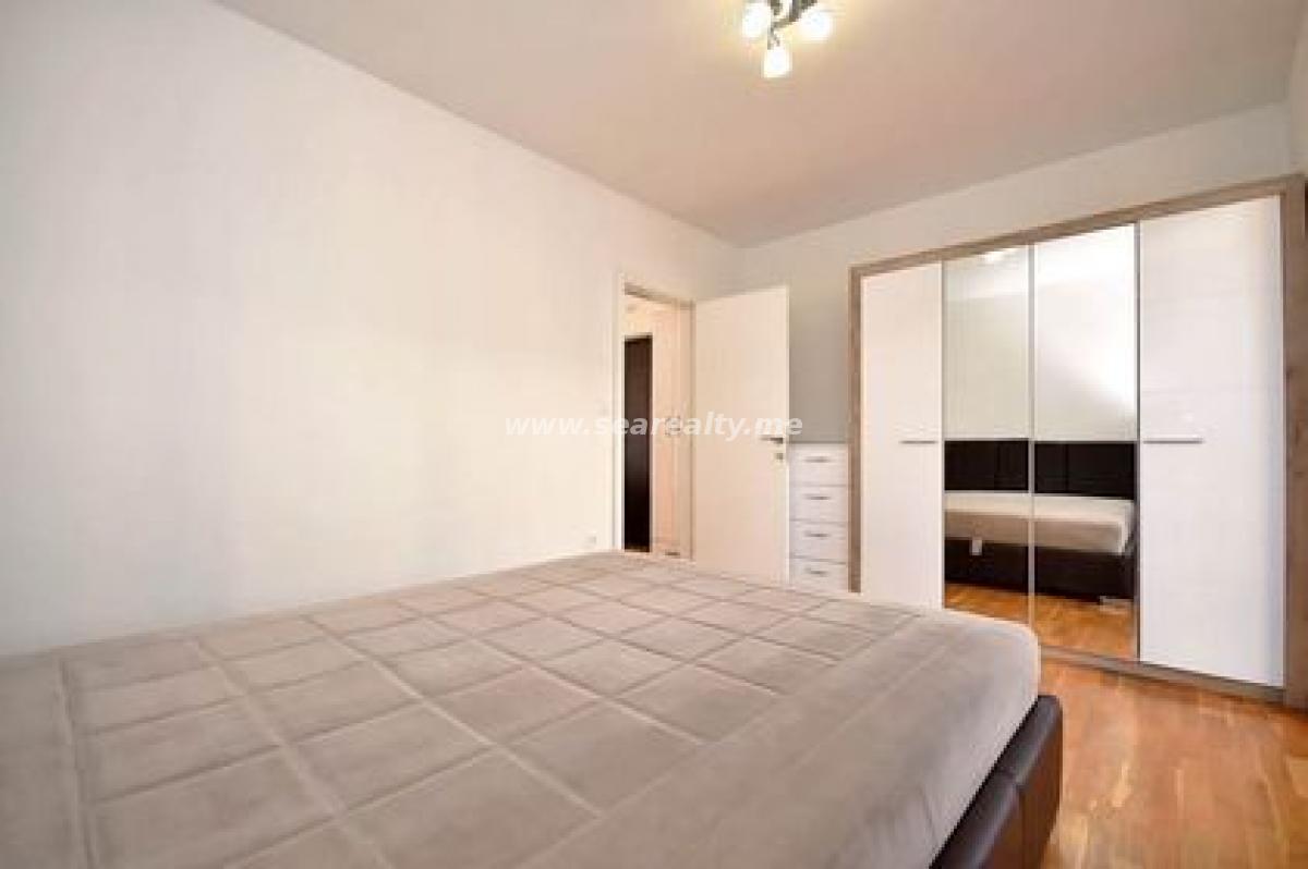 Gallery image 8