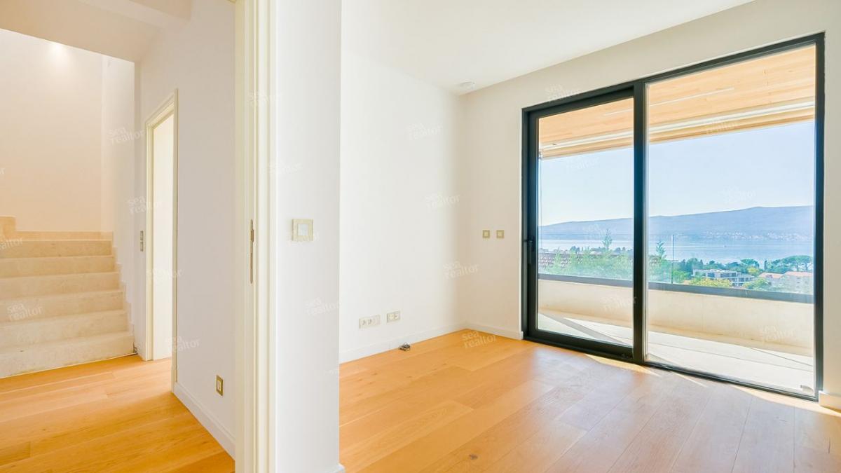 Gallery image 9