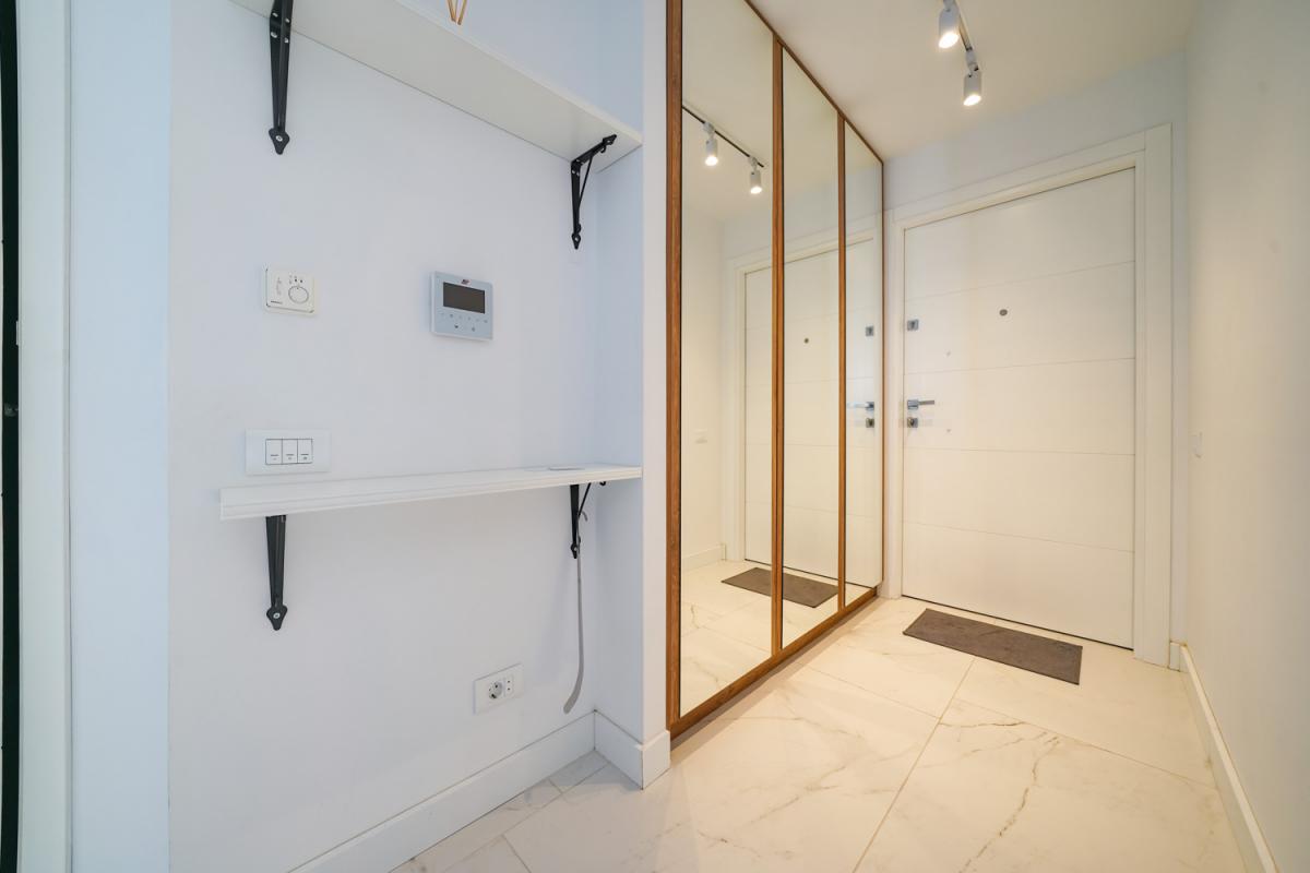 Gallery image 19