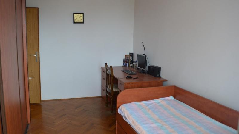 Gallery image 13